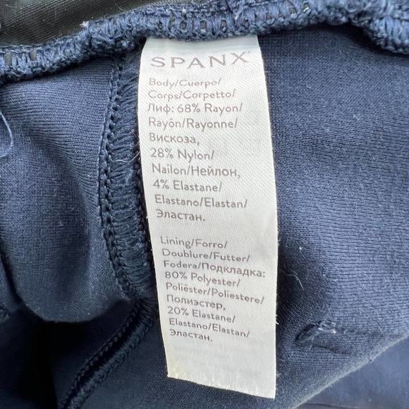 Spanx Size Small The Perfect Pant Navy Blue Cropped Stretch Flare Leg 20260Q - Picture 10 of 12